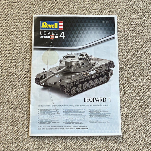 Revell leopard tank - leopard,